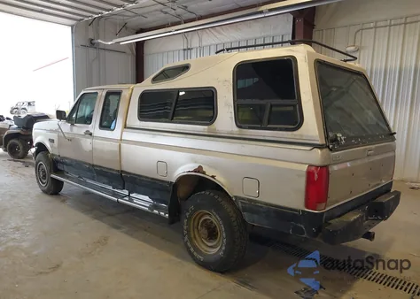 1992 Ford F250 from USA, damaged, VIN 1FTHX26G7NKB98540